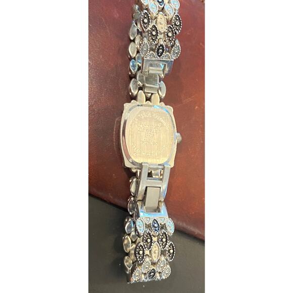 VTG Women\'s Deco Style Embassy by Gruen Watch GEM9049L, MOP Face
